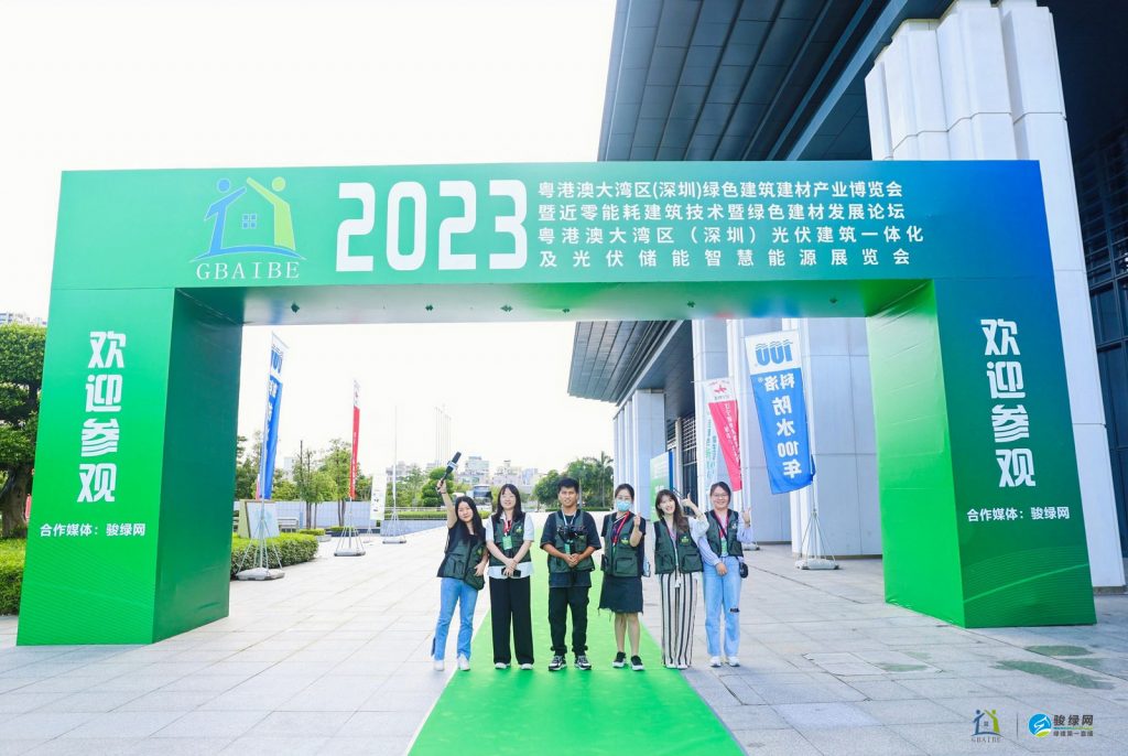 2a42031c-a902-48a2-ba22-de5ab5191af9